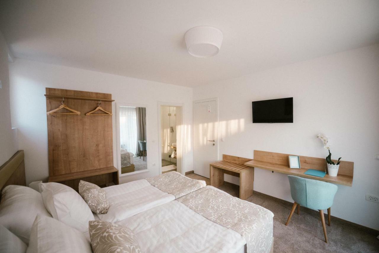 2I Rooms Dakovo Exterior foto