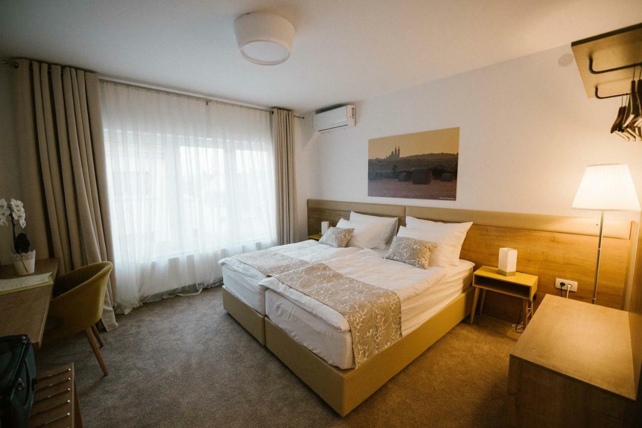 2I Rooms Dakovo Exterior foto